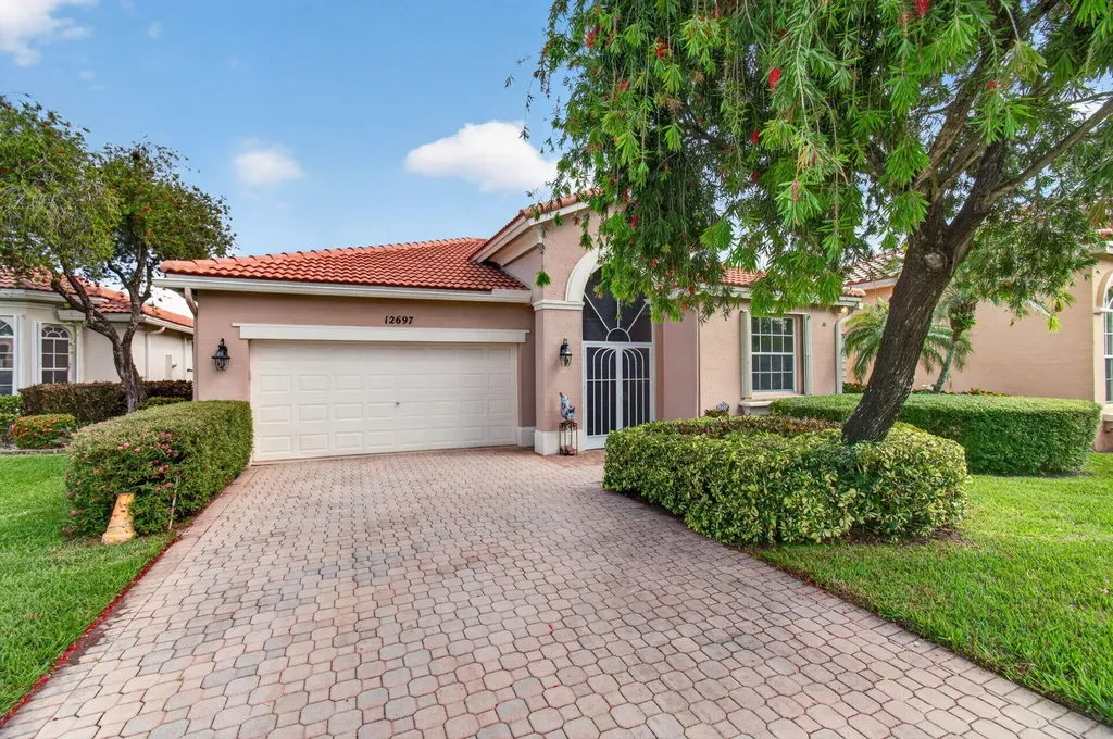 12697 Via Ravenna Boynton Beach FL 33436