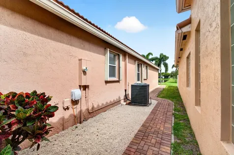 12697 Via Ravenna Boynton Beach FL 33436