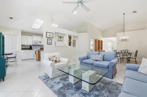 15187 Oak Chase Court Wellington FL 33414