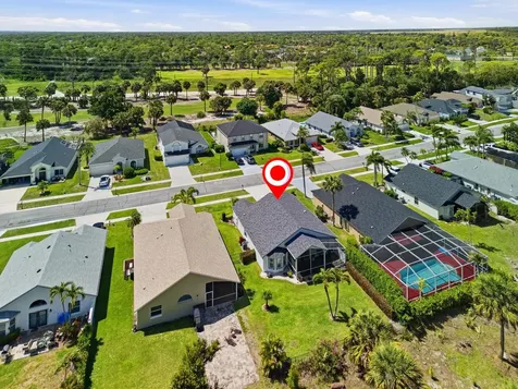 15187 Oak Chase Court Wellington FL 33414