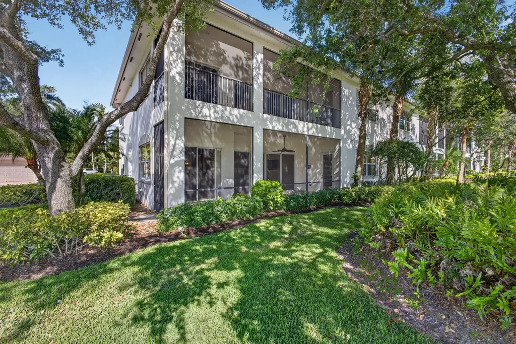 11548 Villa Vasari Drive Palm Beach Gardens FL 33418