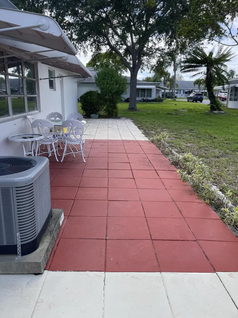 1137 South Drive Delray Beach FL 33445