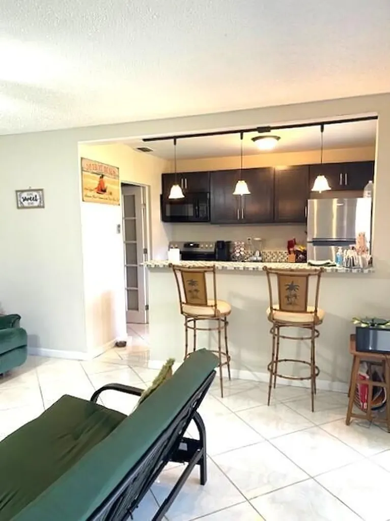 1137 South Drive Delray Beach FL 33445