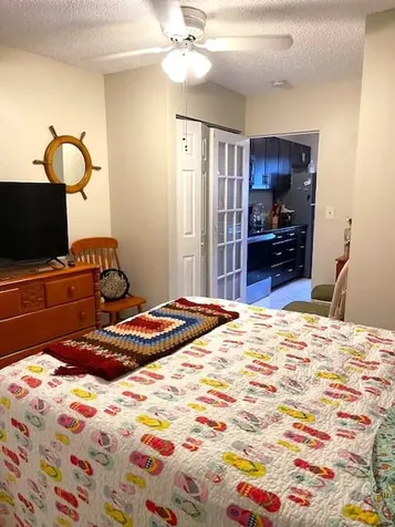 1137 South Drive Delray Beach FL 33445