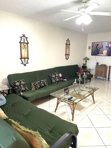1137 South Drive Delray Beach FL 33445
