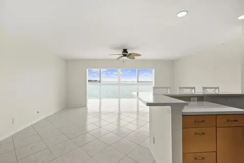 400 Wilma Circle Riviera Beach FL 33404