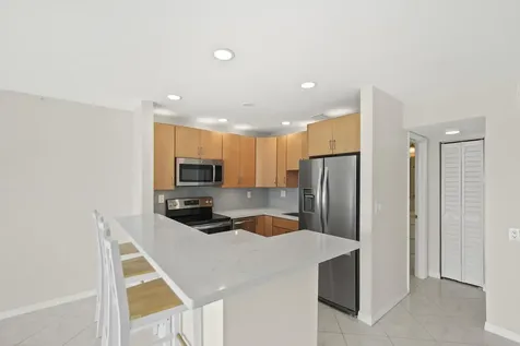 400 Wilma Circle Riviera Beach FL 33404