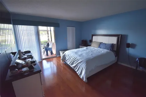 4301 Martinique Circle Coconut Creek FL 33066