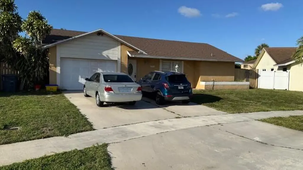 8783 SW 16th Street Boca Raton FL 33433