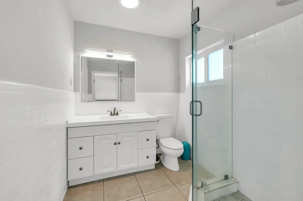 2812 NE 27th Street Lighthouse Point FL 33064