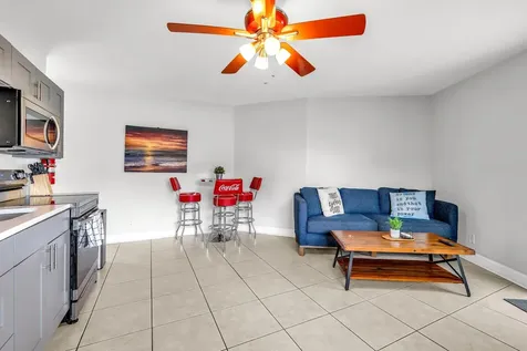 2812 NE 27th Street Lighthouse Point FL 33064
