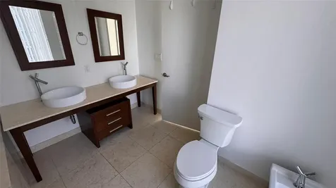 475 Brickell Avenue Miami FL 33131