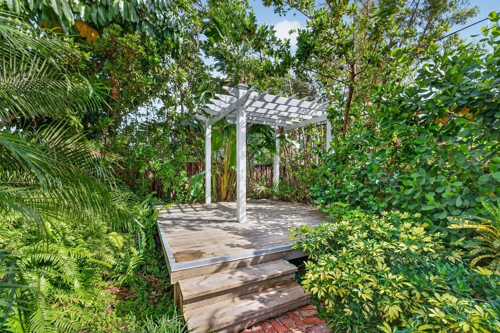 4524 NE 22nd Road Fort Lauderdale FL 33308