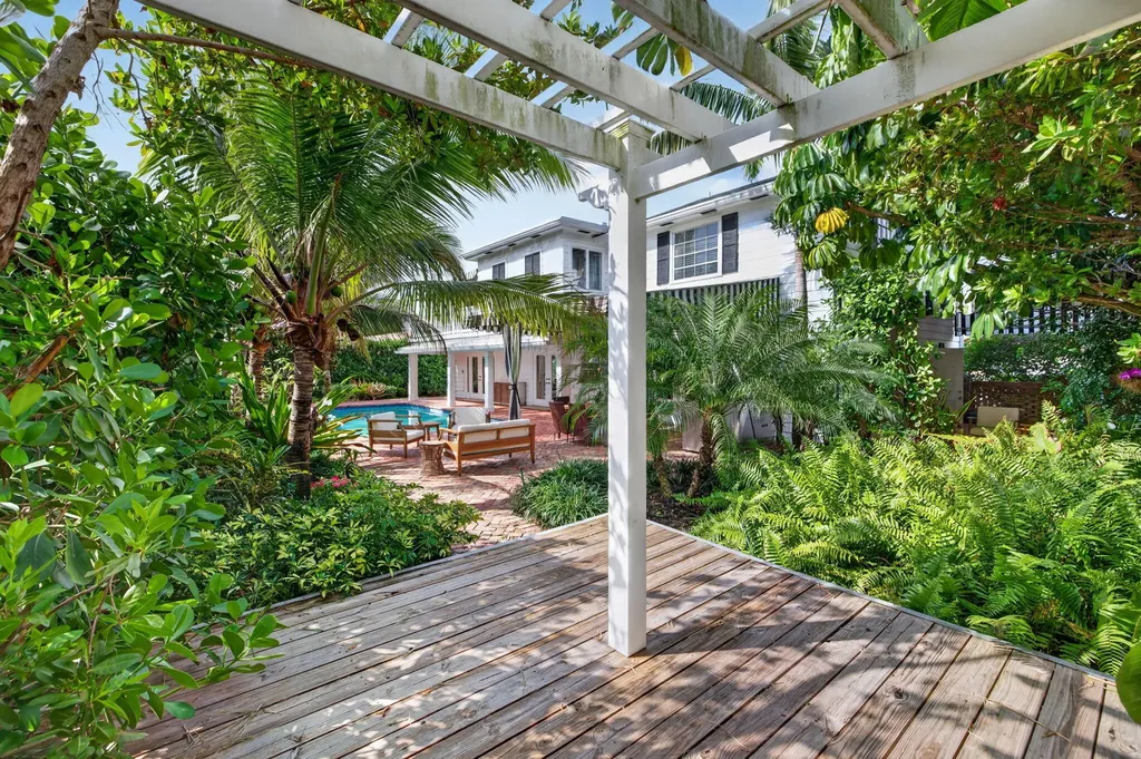 4524 NE 22nd Road Fort Lauderdale FL 33308