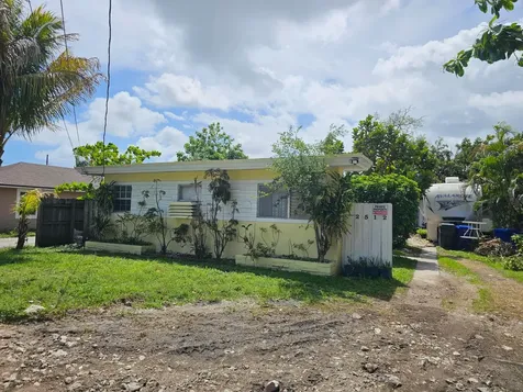 2512 Arthur Street Hollywood FL 33020