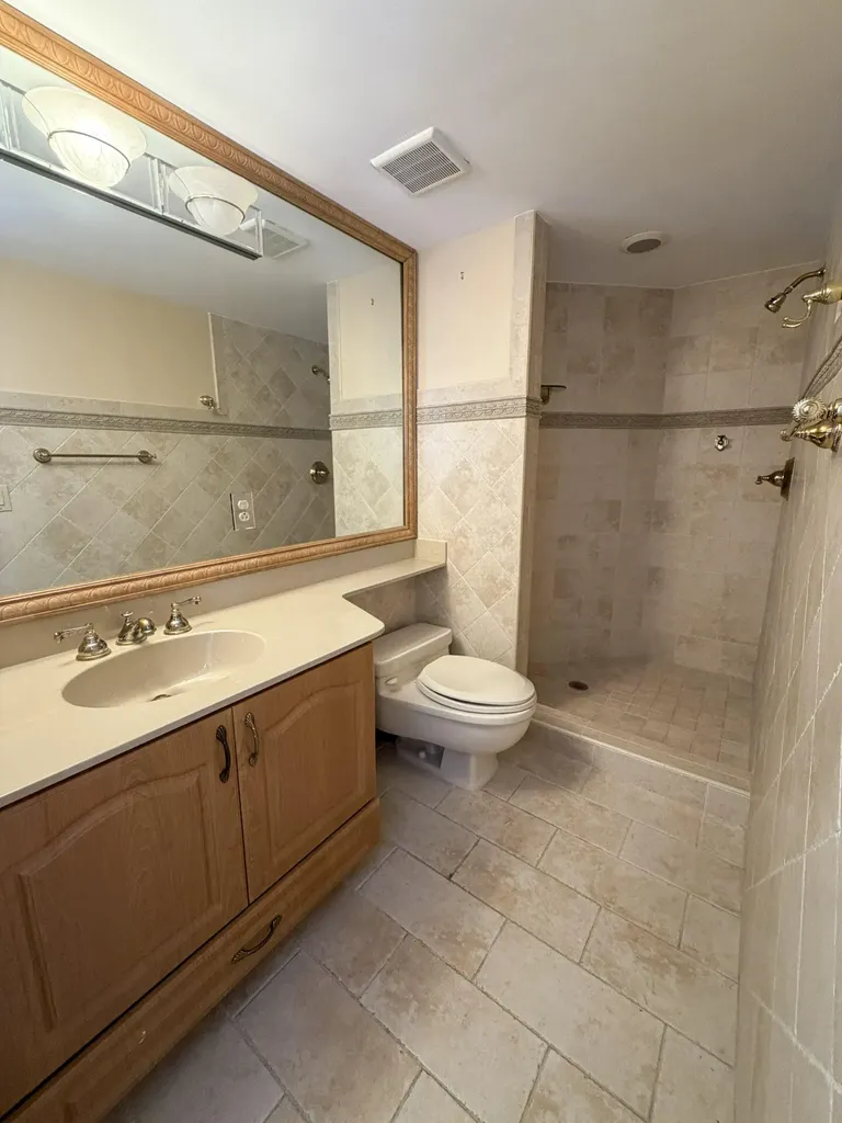 21085 NE 34th Avenue Aventura FL 33180