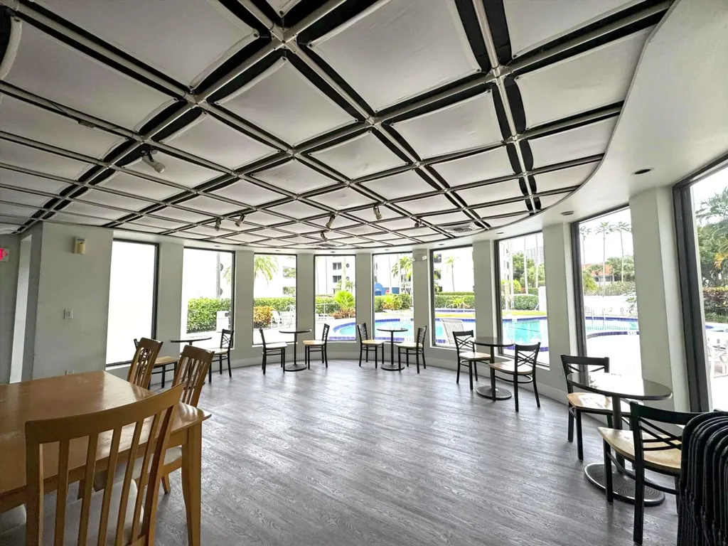 21085 NE 34th Avenue Aventura FL 33180