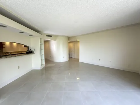 21085 NE 34th Avenue Aventura FL 33180