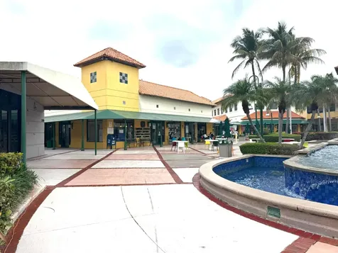 21085 NE 34th Avenue Aventura FL 33180
