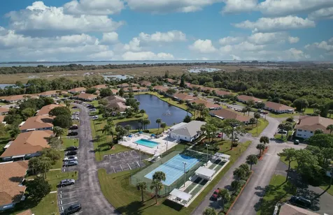 1217 S Lakes End Drive Fort Pierce FL 34982