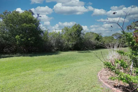 1217 S Lakes End Drive Fort Pierce FL 34982