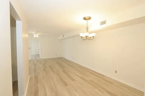 1217 S Lakes End Drive Fort Pierce FL 34982