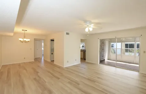 1217 S Lakes End Drive Fort Pierce FL 34982