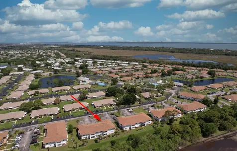 1217 S Lakes End Drive Fort Pierce FL 34982