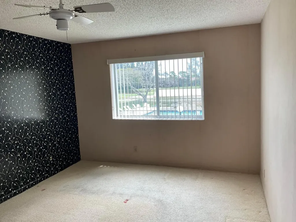 6768 N 10th Avenue N Lake Worth FL 33467
