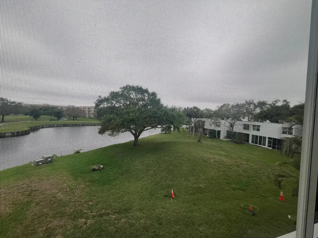 9441 Live Oak Place Davie FL 33324