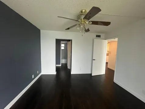 9441 Live Oak Place Davie FL 33324