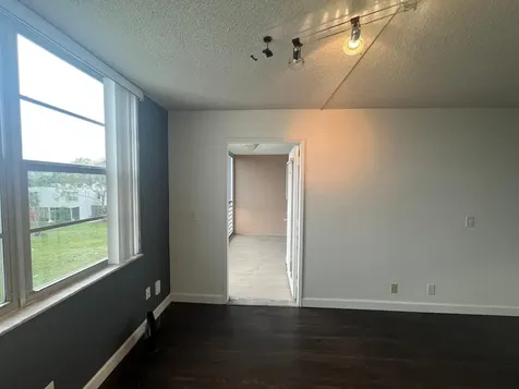 9441 Live Oak Place Davie FL 33324