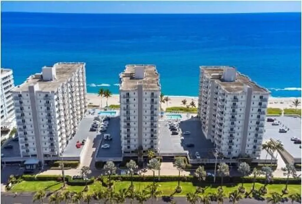 3215 S Ocean Boulevard Highland Beach FL 33487
