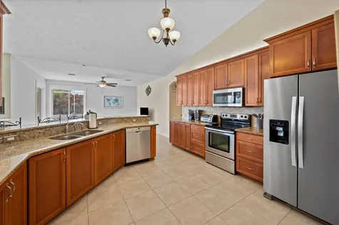 6148 NW Gaylord Terrace Port St Lucie FL 34986