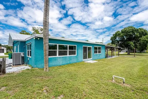 6901 Salerno Road Fort Pierce FL 34951