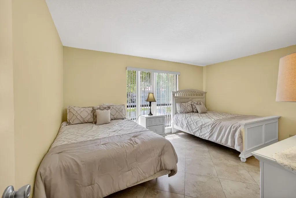 112 Brackenwood Road Palm Beach Gardens FL 33418