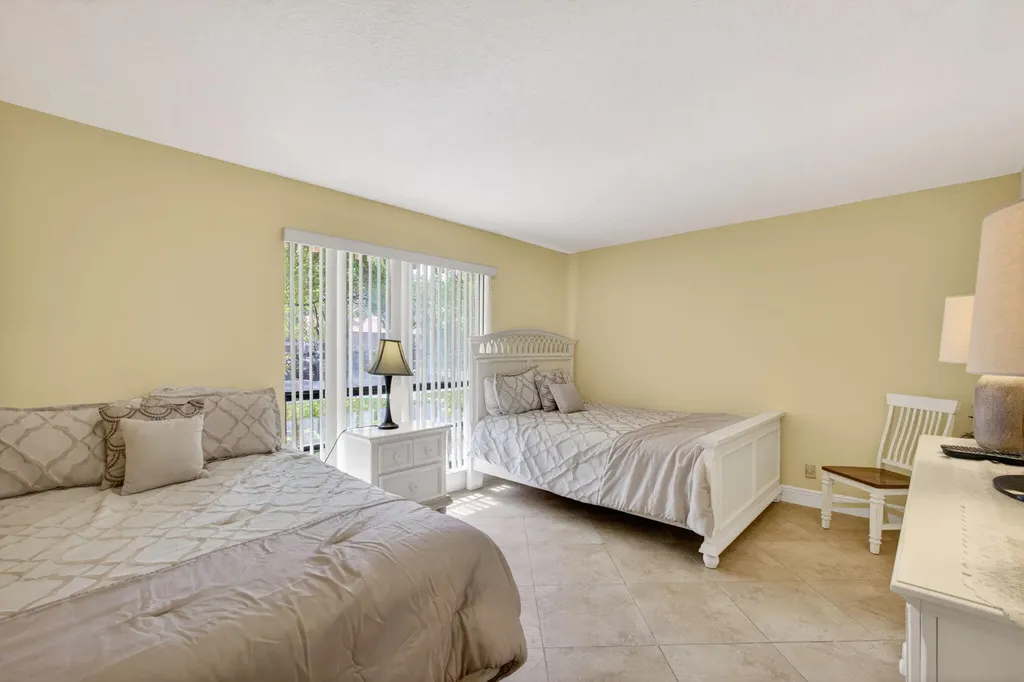 112 Brackenwood Road Palm Beach Gardens FL 33418