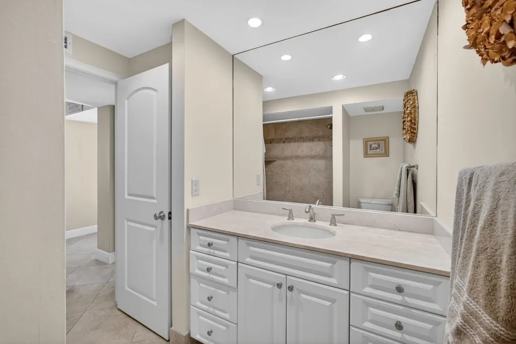 112 Brackenwood Road Palm Beach Gardens FL 33418
