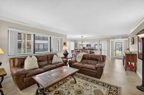112 Brackenwood Road Palm Beach Gardens FL 33418