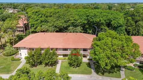 112 Brackenwood Road Palm Beach Gardens FL 33418