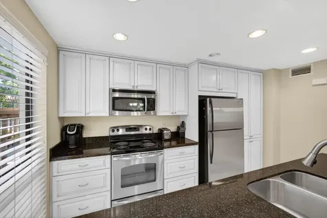 112 Brackenwood Road Palm Beach Gardens FL 33418