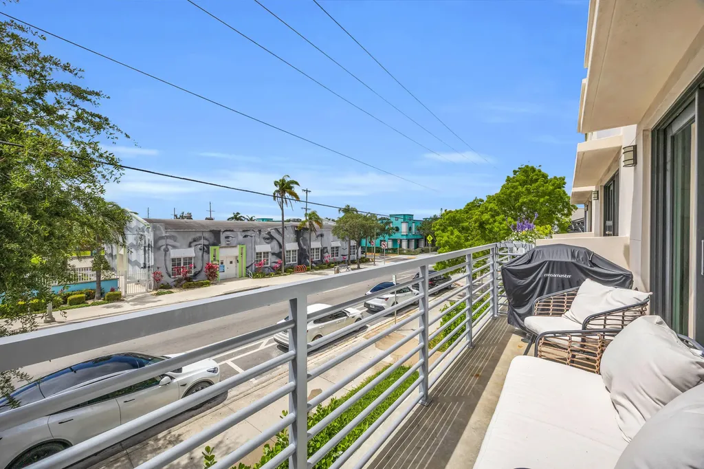 1110 Lucerne Avenue Lake Worth FL 33460