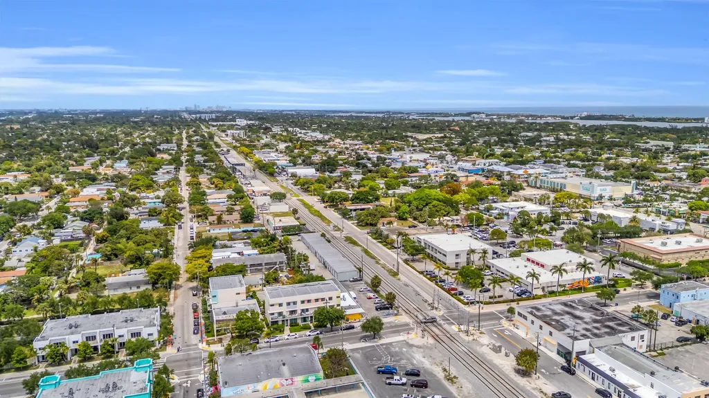1110 Lucerne Avenue Lake Worth FL 33460