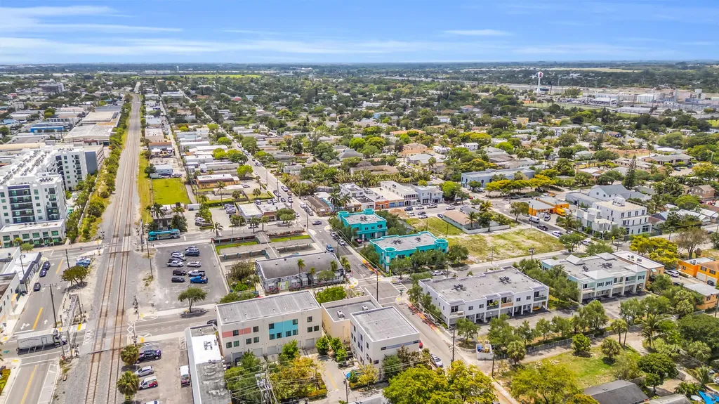 1110 Lucerne Avenue Lake Worth FL 33460