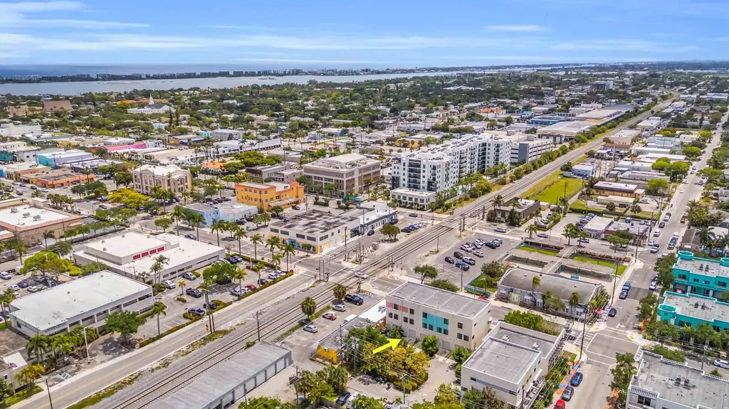 1110 Lucerne Avenue Lake Worth FL 33460