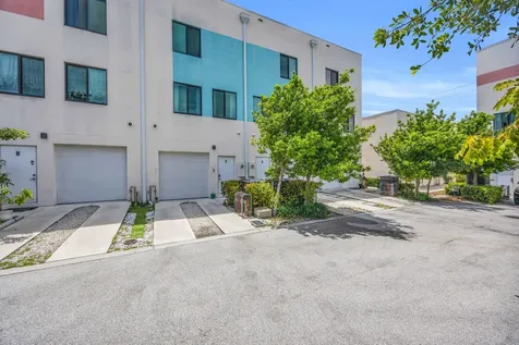 1110 Lucerne Avenue Lake Worth FL 33460