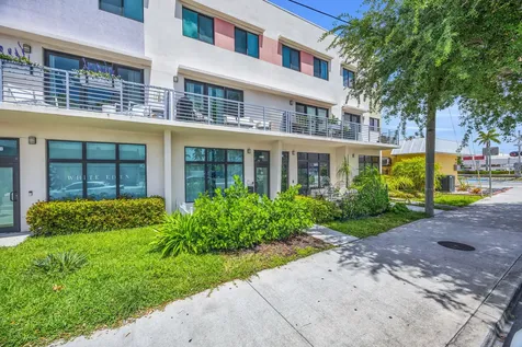 1110 Lucerne Avenue Lake Worth FL 33460