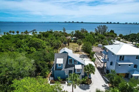 12000 Conklin Way Jensen Beach FL 34957