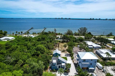 12000 Conklin Way Jensen Beach FL 34957