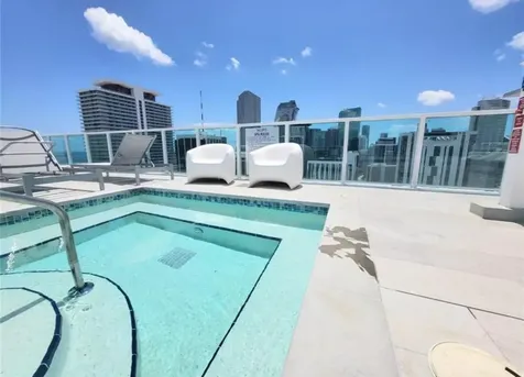 133 NE 2nd Avenue Miami FL 33132